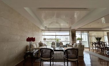 Departamento en venta en Lomas Country Club