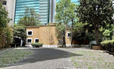 Casa uso de suelo en renta en Polanco
