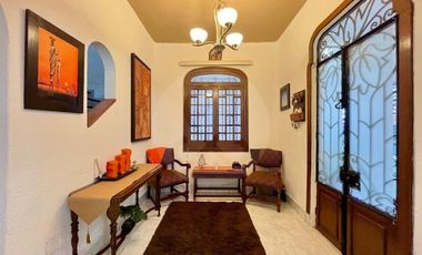 Casa uso de suelo en venta en Condesa