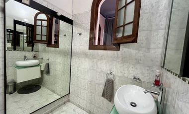 Casa uso de suelo en venta en Condesa