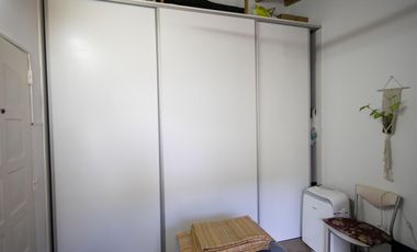 Casa de 7 ambientes en venta, en Florida.