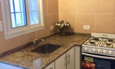 Departamento tipo casa con entrada independiente, SIN EXPENSAS - San Isidro