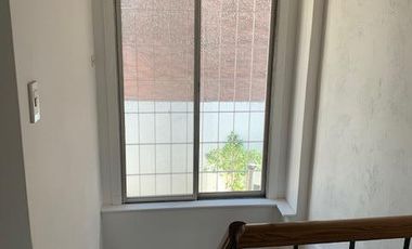 Departamento tipo casa con entrada independiente, SIN EXPENSAS - San Isidro