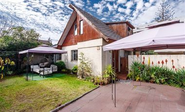 Casa en Venta en Alto Las Condes