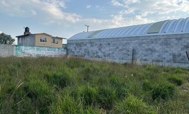 TERRENO EN VENTA TOLUCA A PIE DE CALLE 180 M