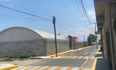 TERRENO EN VENTA TOLUCA A PIE DE CALLE 180 M