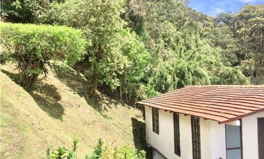 VENTA casa La Calera vereda El Hato lote 4700 m2