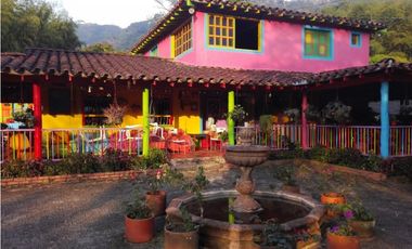 Venta o permuta Hotel Amaga Antioquia. 32.000 m2 $3.200 millones