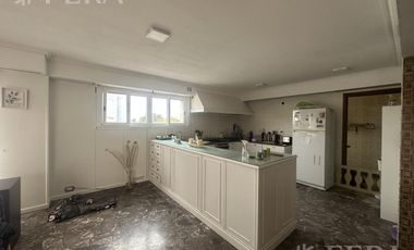 Venta de propiedad en block en Wilde . IDEAL INVERSOR