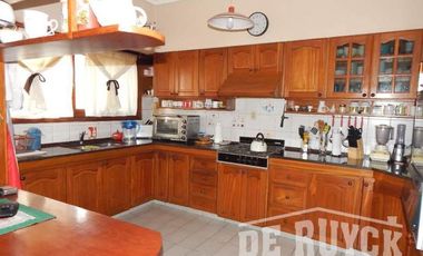 Casa para 2 Familias en Venta en Quilmes Oeste