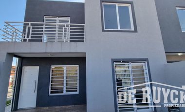 Duplex en Venta en Quilmes Oeste