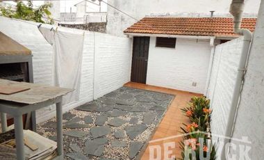 Triplex en Venta en Quilmes Oeste