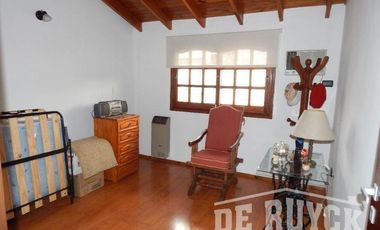 Triplex en Venta en Quilmes Oeste