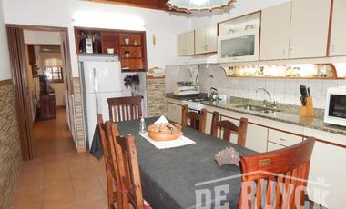 Triplex en Venta en Quilmes Oeste