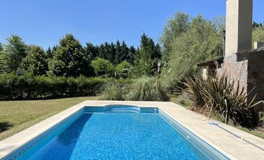 Venta Casa quinta - La Araucaria-Salvador Maria-Lobos