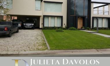 Casa en Los Robles
