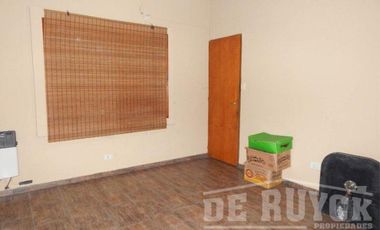 Chalet en Venta en Quilmes Sur