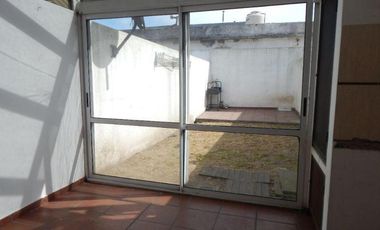 Triplex en Venta en Quilmes Oeste