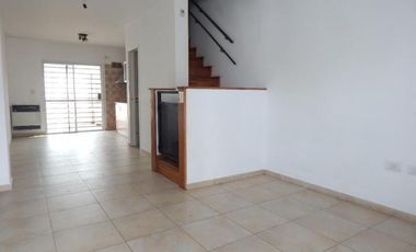 Triplex en Venta en Quilmes Oeste