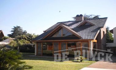 Chalet en Venta en Quilmes Residencial
