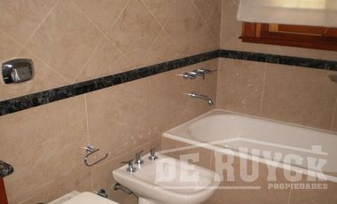 Chalet en Venta en Quilmes Residencial