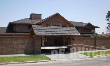 Chalet en Venta en Quilmes Residencial