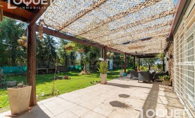 Casa de Categoria sobre el Rio - Sauce Viejo