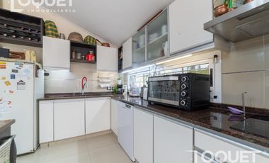 Casa de Categoria sobre el Rio - Sauce Viejo