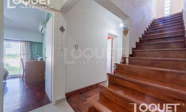 Casa de Categoria sobre el Rio - Sauce Viejo