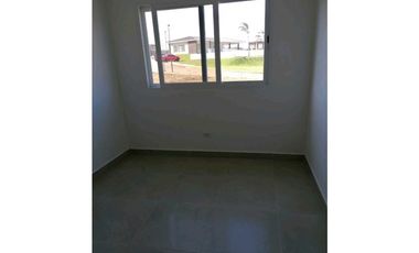 VENDO CASA EN LA CHORRERA COSTA VERDE NEW WEST II 3R (DMFS)