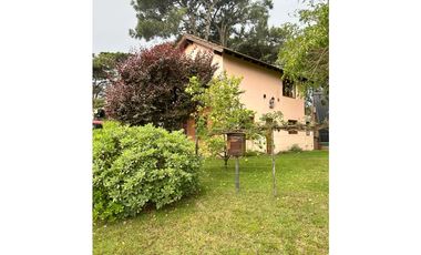Venta en block - Chalet mas 2 cabañas