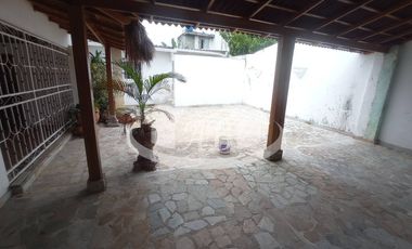 CASA COMERCIAL EN ARRIENDO BARRIO COSTA DE ORO  I 1777