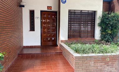 Casa en Lomas de Zamora Este