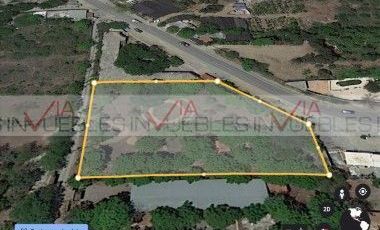 Terreno Comercial En Renta En Huajuquito, Santiago, Nuevo León
