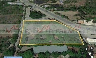 Terreno Comercial En Renta En Huajuquito, Santiago, Nuevo León