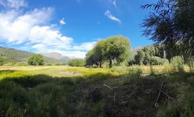Chacra de 4 Hectareas, Sobre Ruta 40! El hoyo Chubut - $145.000 USD