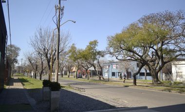 SEMIPISO ALTO, LUMINOSO Y AMPLIO, EXCELENTE RELACION PRECIO CALIDAD   TERRAZA COMUN CON ASADOR