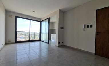 SEMIPISO ALTO, LUMINOSO Y AMPLIO, EXCELENTE RELACION PRECIO CALIDAD   TERRAZA COMUN CON ASADOR