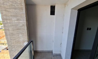 SEMIPISO ALTO, LUMINOSO Y AMPLIO, EXCELENTE RELACION PRECIO CALIDAD   TERRAZA COMUN CON ASADOR