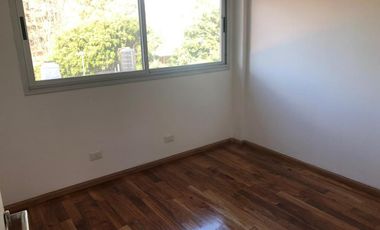 Departamento - Olivos-Vias/Rio