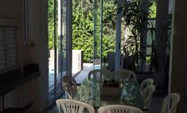 Imponente casa a la VENTA en Solar del bosque