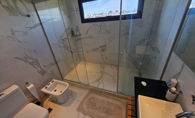 Casa en Círculo Hebreo
