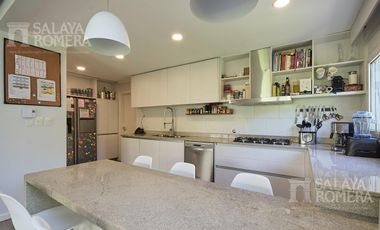 DEPARTAMENTO VENTA AL  RIO  ACASSUSO
