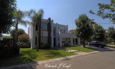 Casa - San Diego C.C