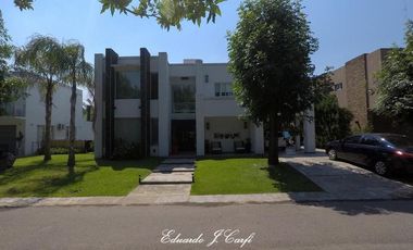 Casa - San Diego C.C