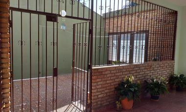 VENTA DE CHALET 4 AMBIENTES