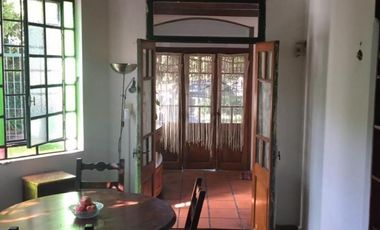 Casa en venta - 2 Dormitorios 1 Baño - 670Mts2 - Burzaco