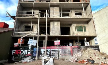 Departamento en  Faro II-UF5-Semi-piso frente-Santiago del Estero.  al 2800