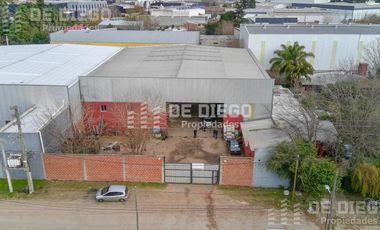 Depósito en venta 1200 m2, El Triángulo Malvinas Argentinas