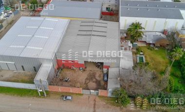Depósito en venta 1200 m2, El Triángulo Malvinas Argentinas